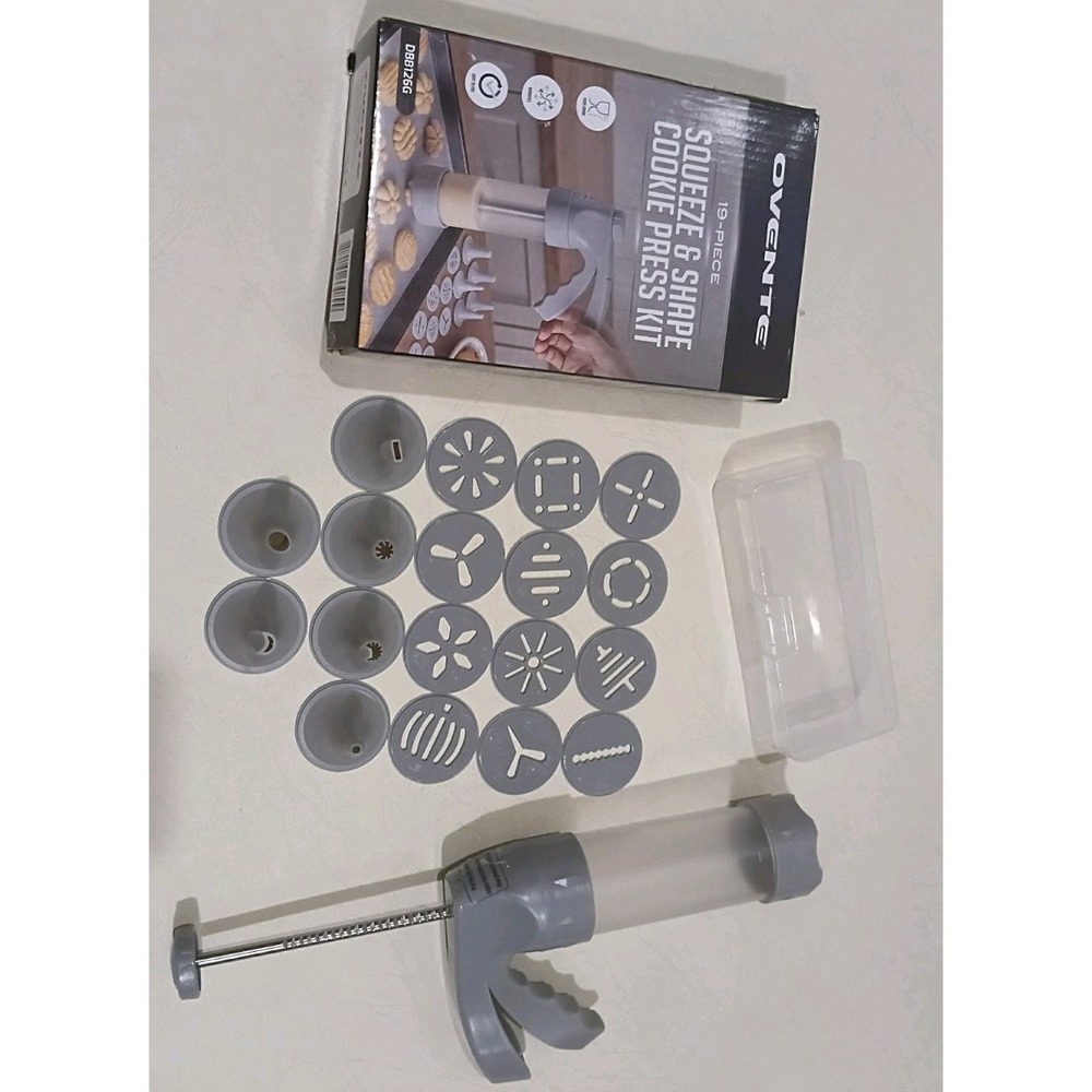 Ovente Cookie Press DBB126G Kit 6 Icing Tips 12 Cookie Shapes Silver 19pc